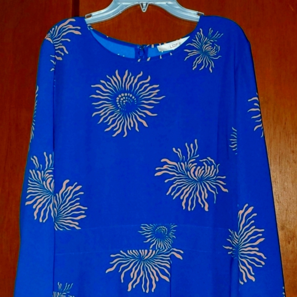 Beautiful Blue Dress Loft - Picture 2 of 3